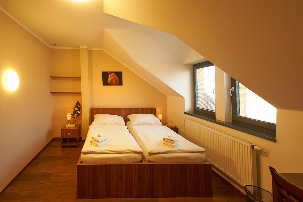 Hotel Horse Riding - Jezdecký Areál Tršice Kamer foto